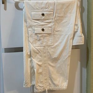 Apt 9 white utility capri size 14